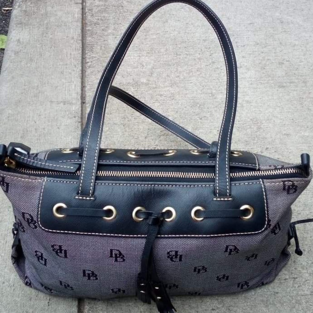 DOONEY BURKE BLACK TASSEL BAG PURSE